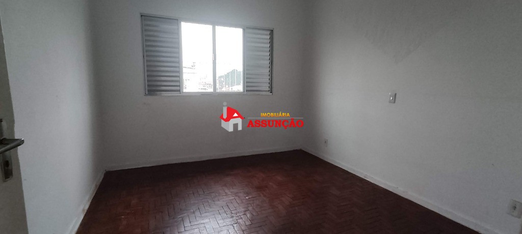 Casa para alugar com 2 quartos, 60m² - Foto 4