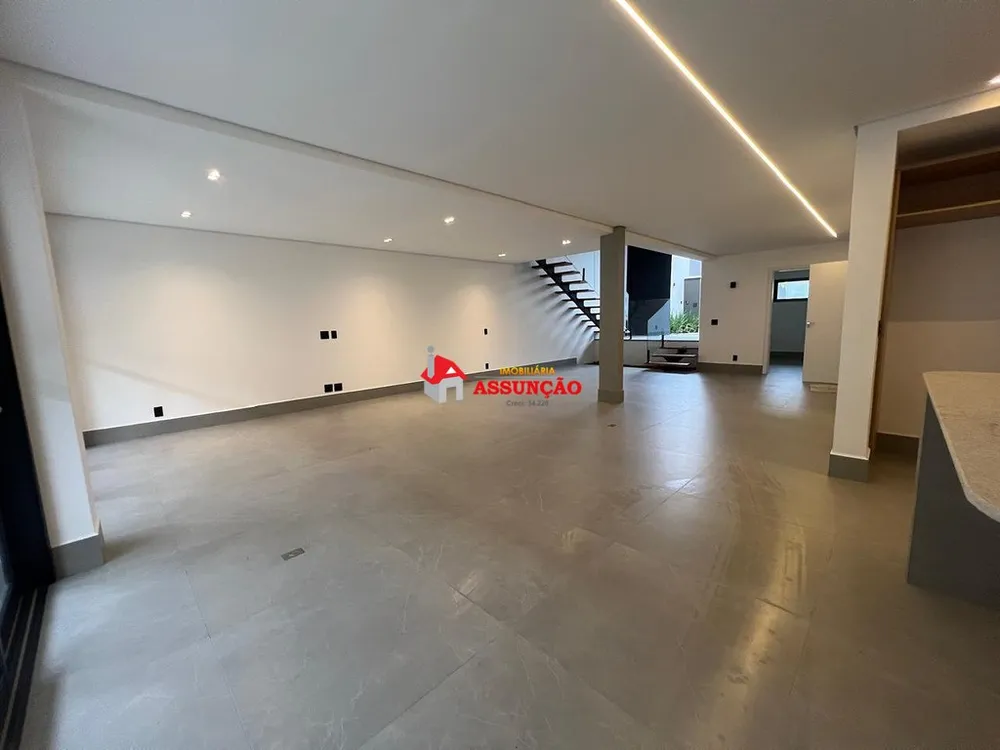 Casa, 4 quartos - Foto 1
