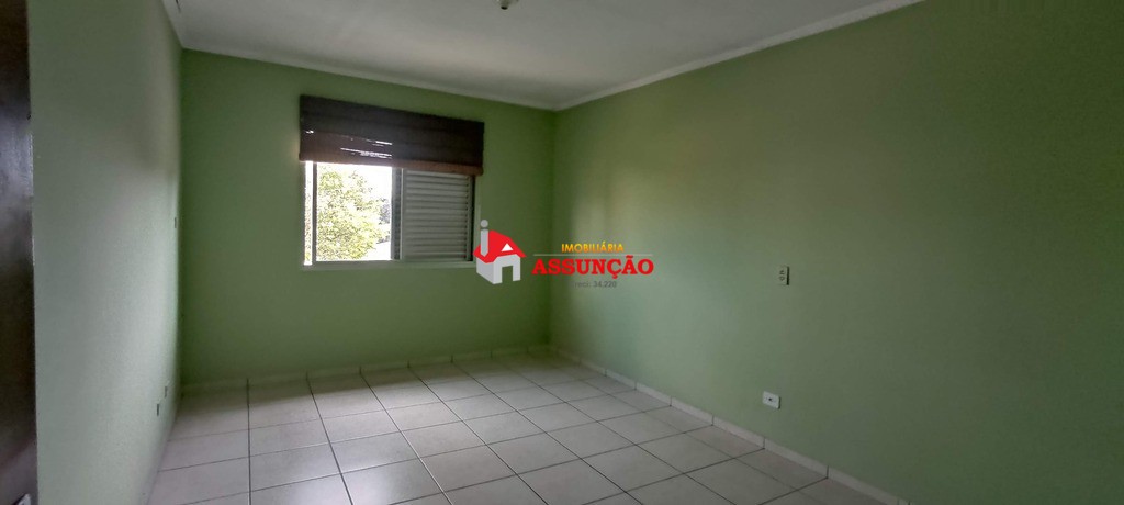 Casa para alugar com 2 quartos, 150m² - Foto 8