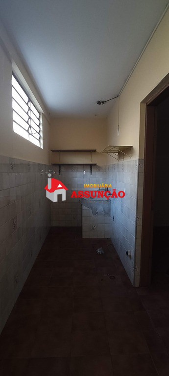 Casa para alugar com 2 quartos, 150m² - Foto 20