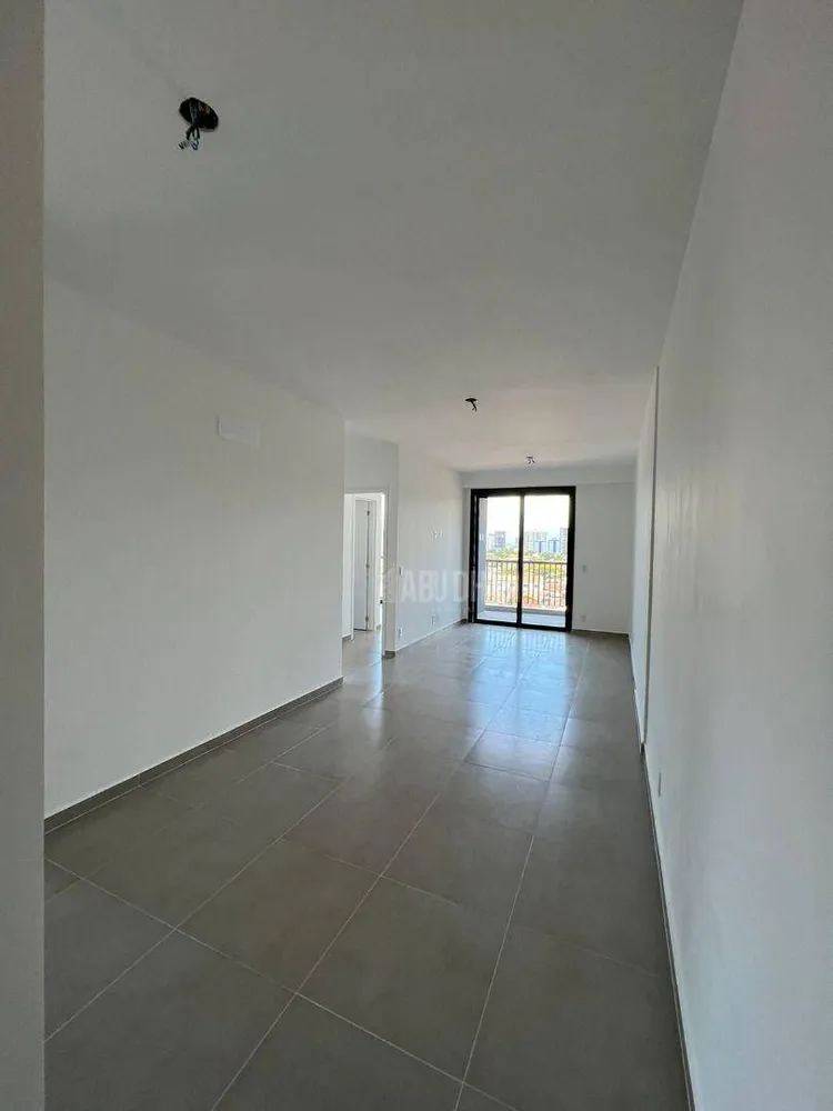 Apartamento, 2 quartos, 70 m² - Foto 2