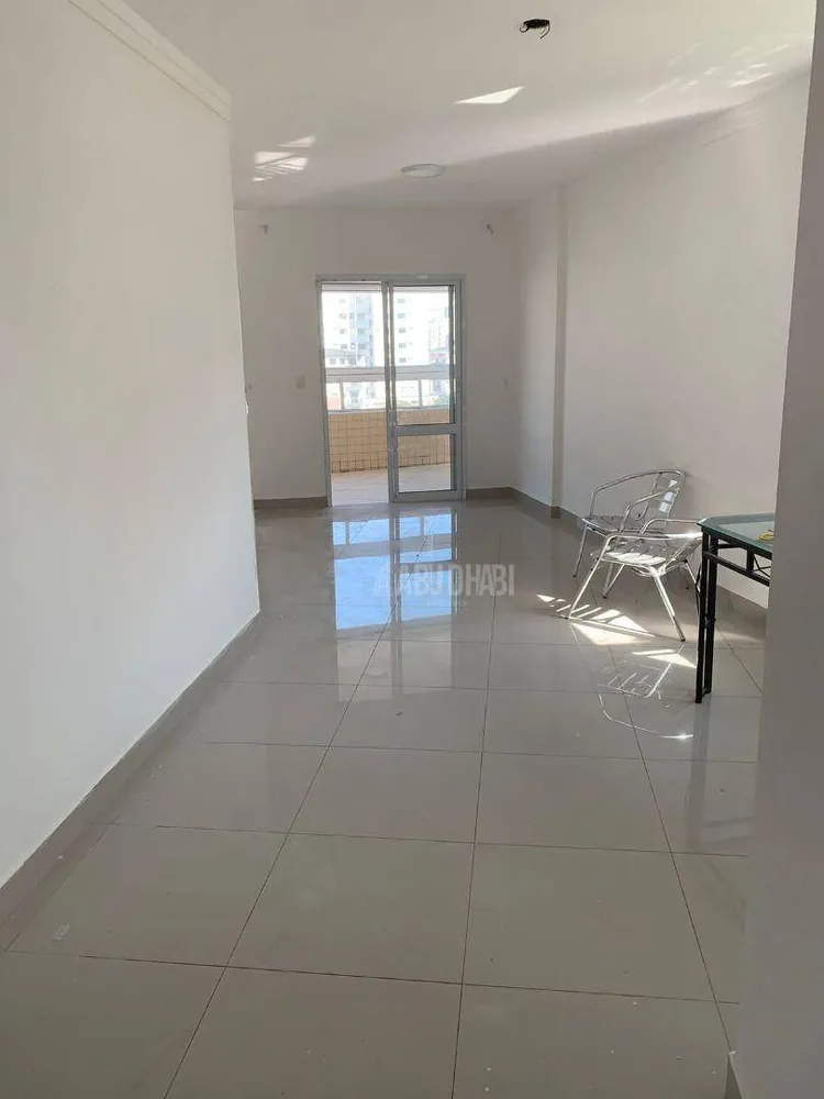 Apartamento, 3 quartos, 227 m² - Foto 2