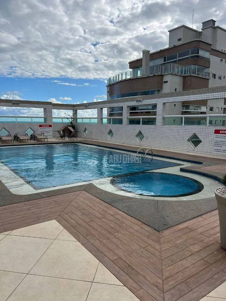 Apartamento, 3 quartos, 174 m² - Foto 2