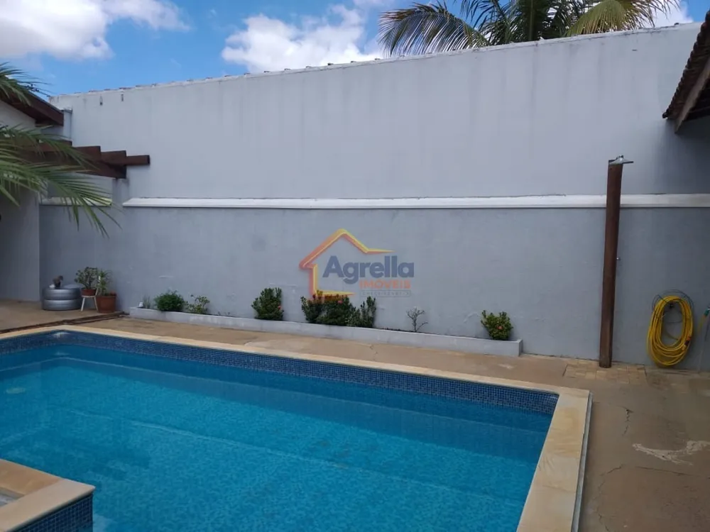 Casa, 2 quartos, 211 m² - Foto 3