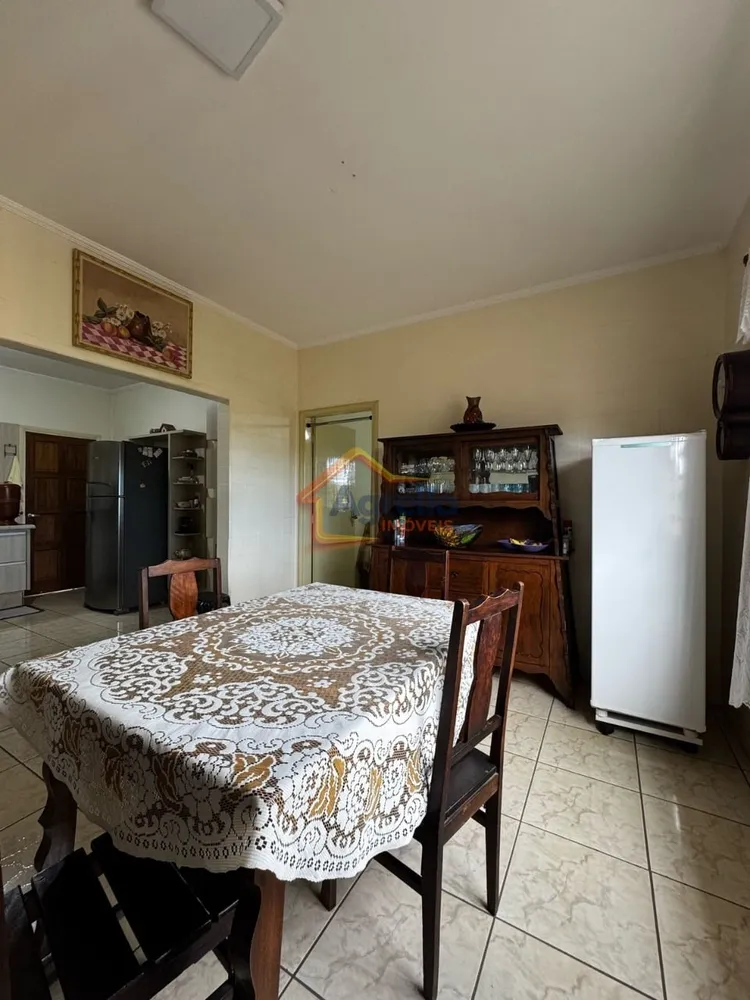 Casa, 3 quartos, 190 m² - Foto 2