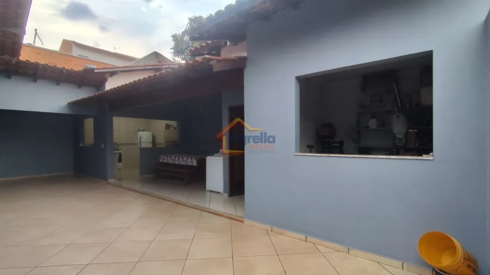 Casa, 3 quartos, 240 m² - Foto 3