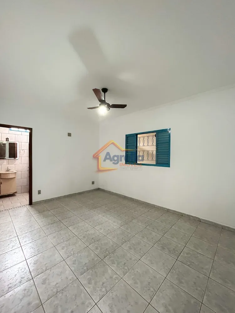 Casa, 3 quartos, 245 m² - Foto 5