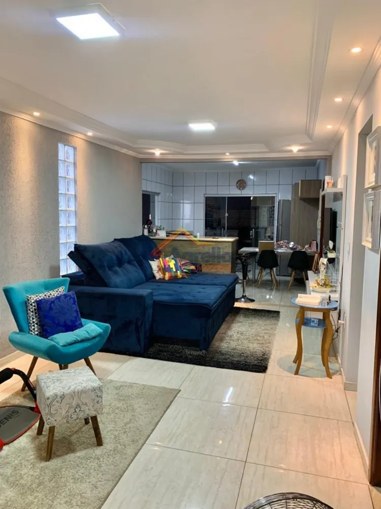 Casa, 3 quartos, 175 m² - Foto 2