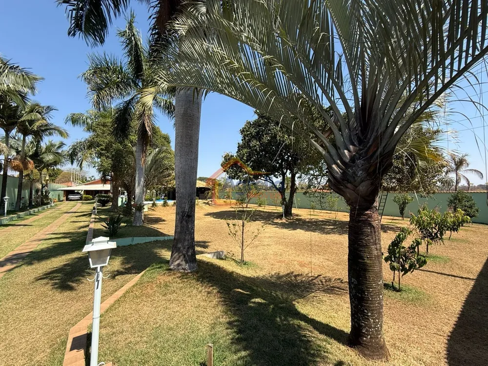 Chácara, 3 quartos, 2550 m² - Foto 3