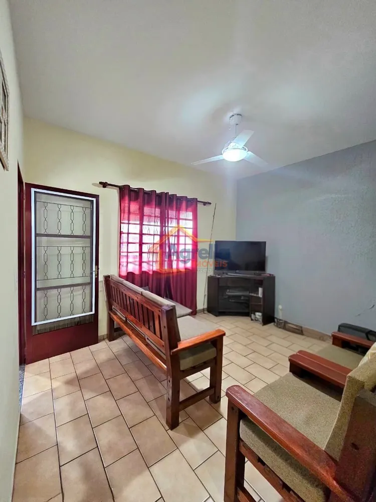 Casa, 3 quartos, 111 m² - Foto 2