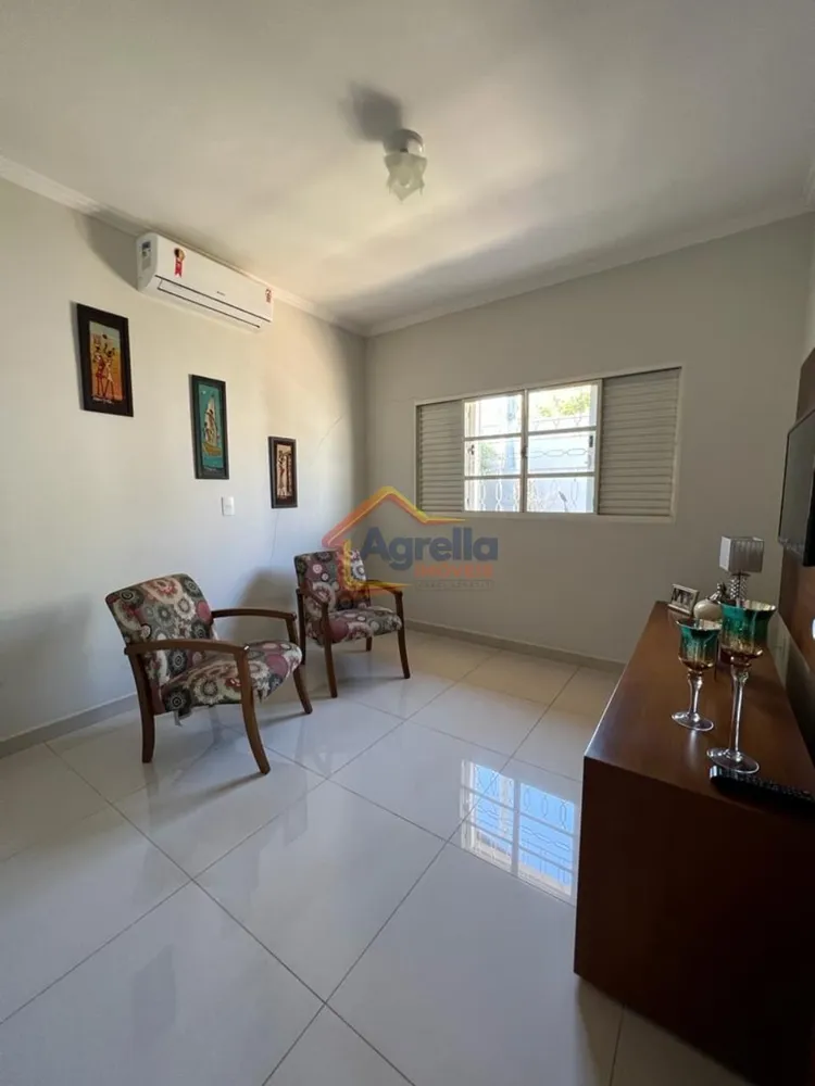 Casa, 3 quartos, 220 m² - Foto 4