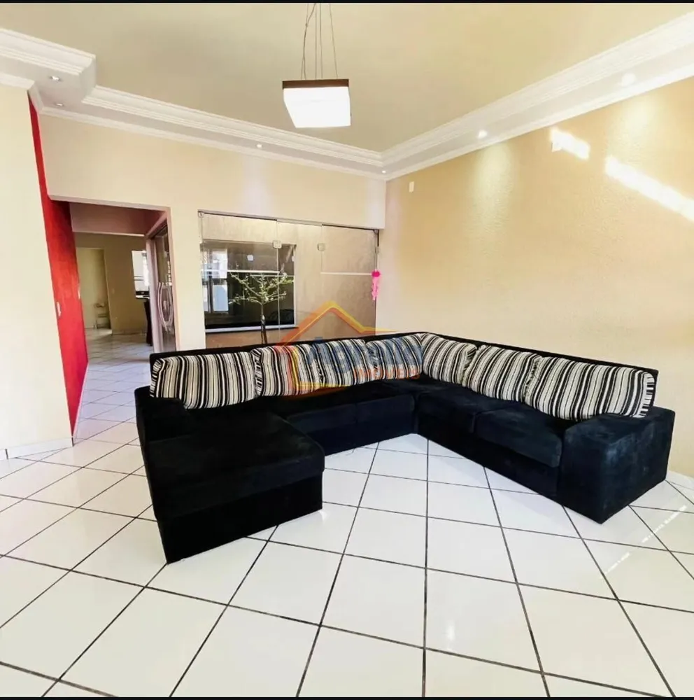 Casa, 3 quartos, 180 m² - Foto 3