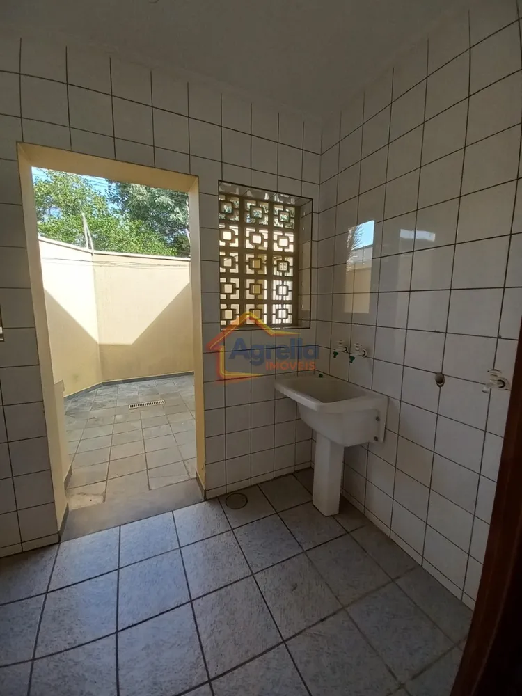 Casa, 3 quartos, 200 m² - Foto 7