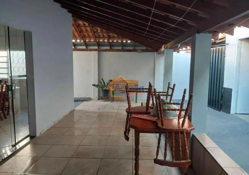 Casa, 4 quartos, 114 m² - Foto 1