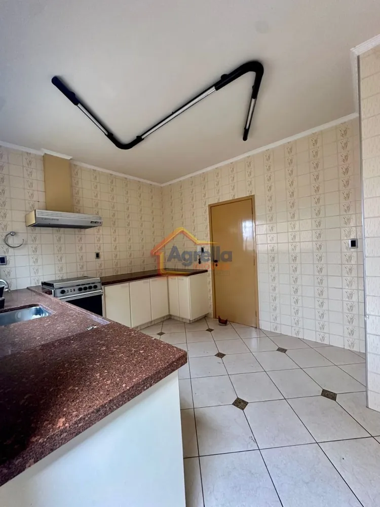 Casa, 2 quartos, 200 m² - Foto 4