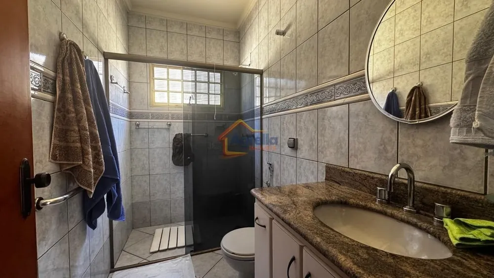 Casa, 3 quartos, 224 m² - Foto 3