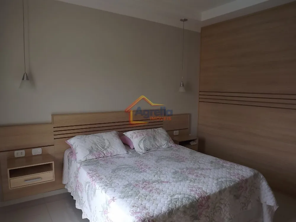 Casa, 4 quartos, 270 m² - Foto 5
