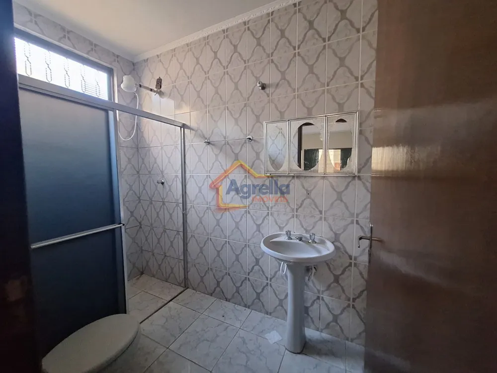 Casa, 3 quartos, 164 m² - Foto 2