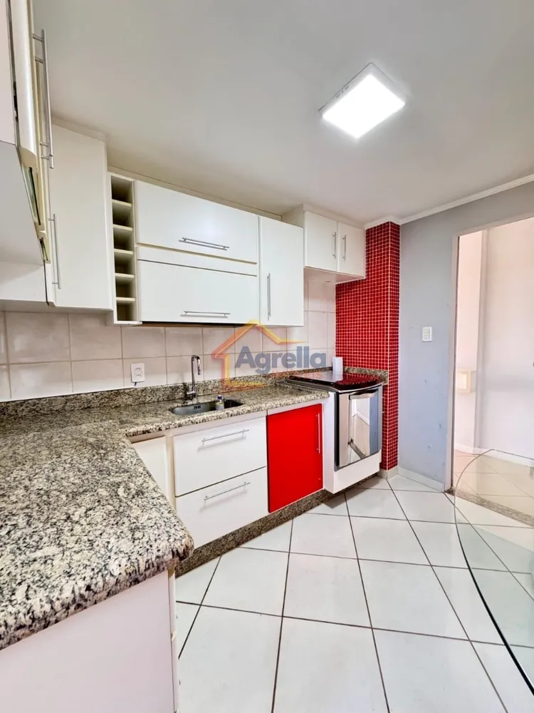Apartamento, 3 quartos, 75 m² - Foto 2