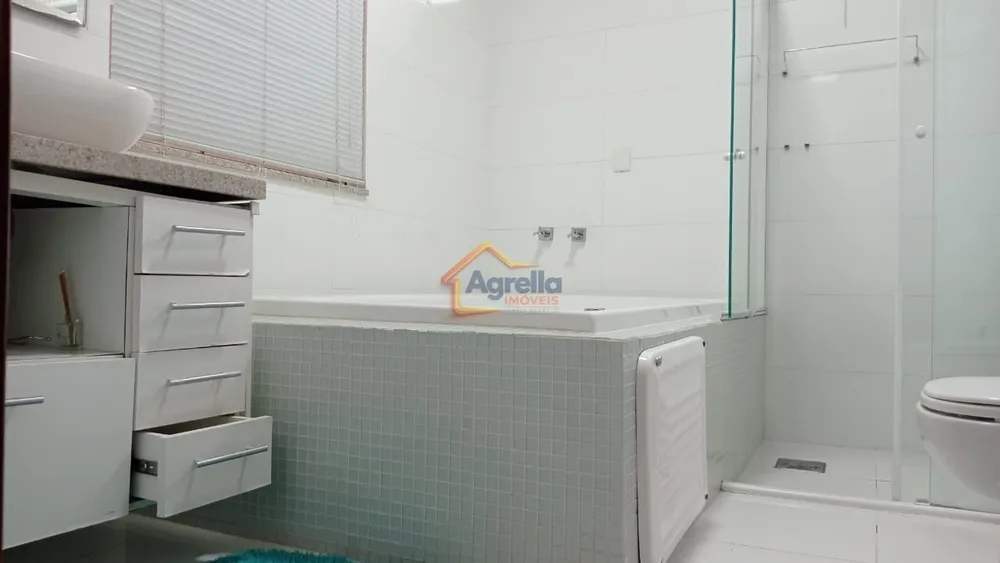 Casa, 3 quartos, 260 m² - Foto 8