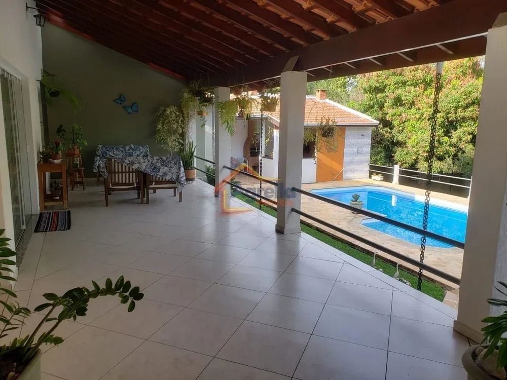 Chácara, 3 quartos, 1800 m² - Foto 2