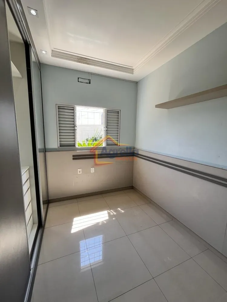 Casa, 3 quartos, 310 m² - Foto 4