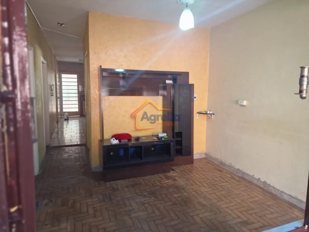 Casa, 3 quartos, 300 m² - Foto 1