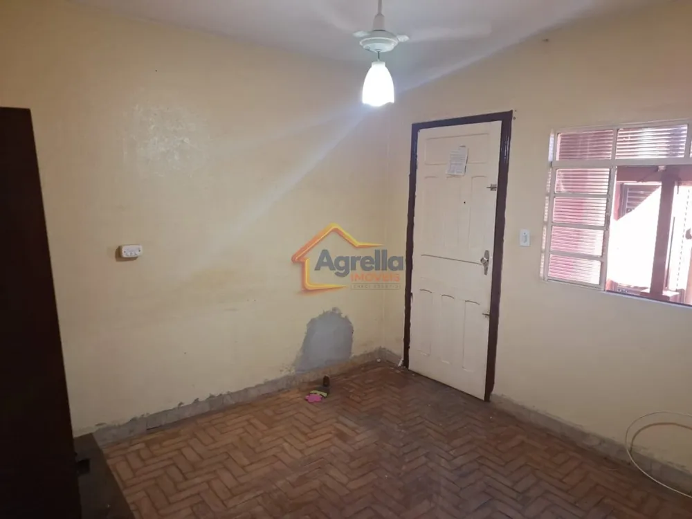 Casa, 3 quartos, 300 m² - Foto 2