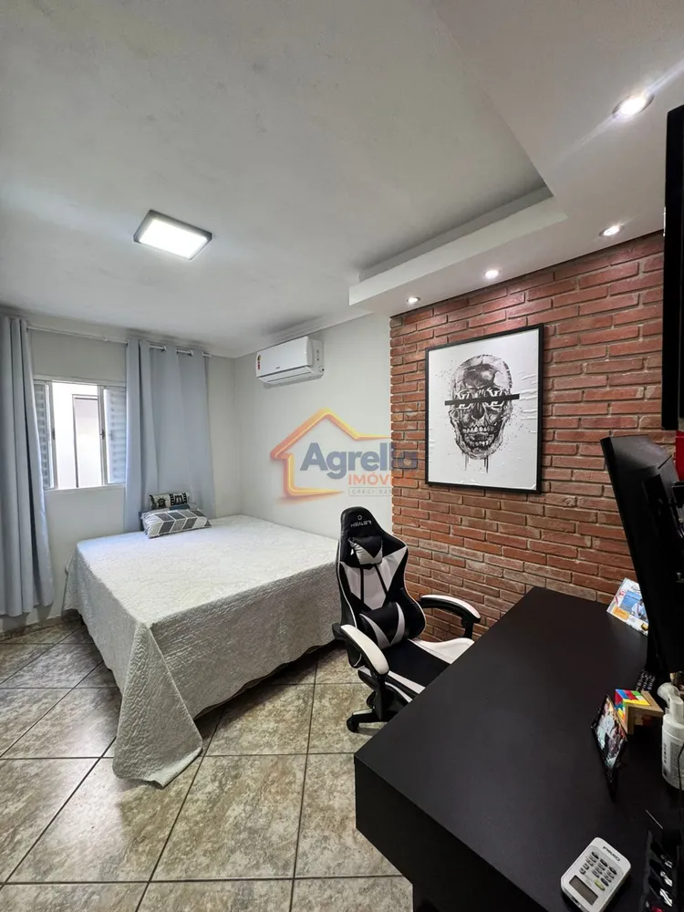 Casa, 3 quartos, 180 m² - Foto 1