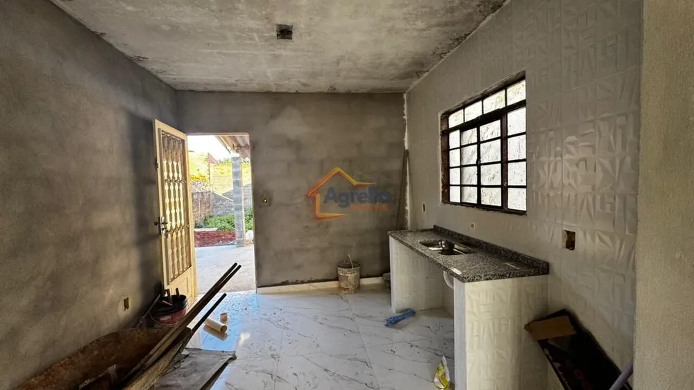Casa, 2 quartos, 88 m² - Foto 1