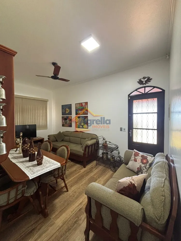 Chácara, 2 quartos, 420 m² - Foto 1
