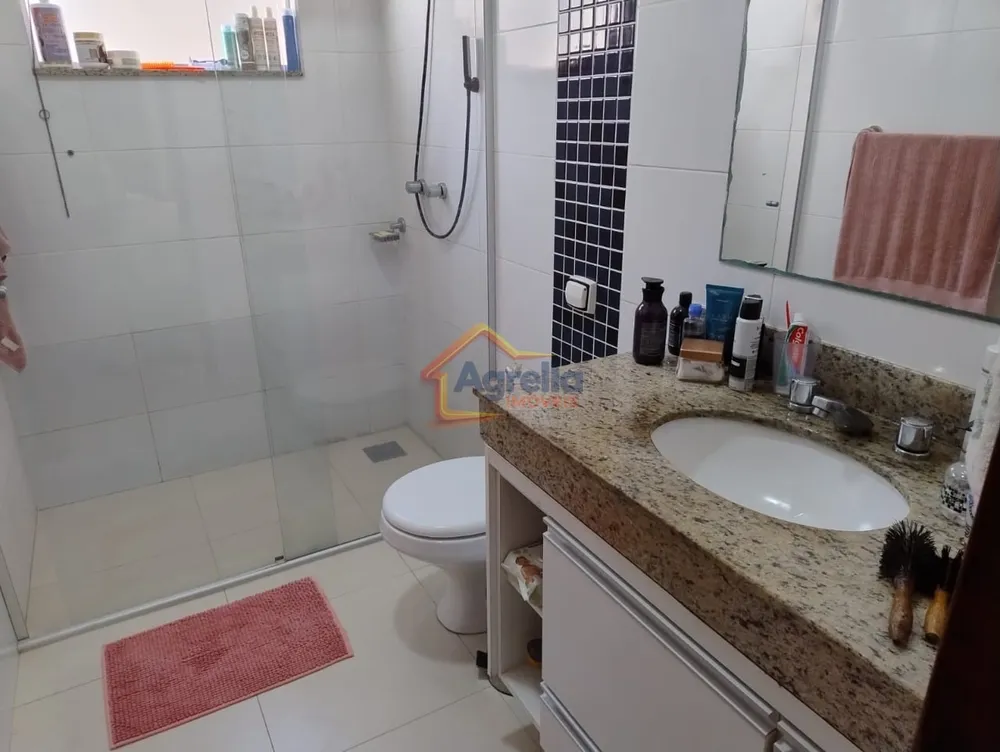 Casa, 3 quartos, 220 m² - Foto 3