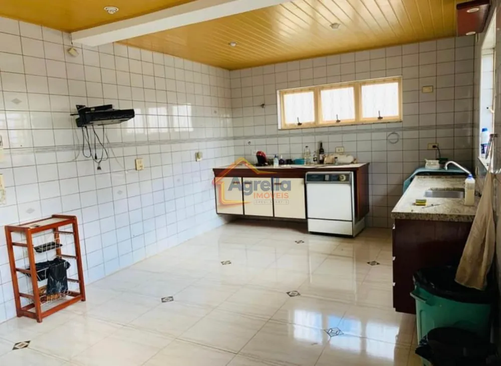 Casa, 3 quartos, 300 m² - Foto 4