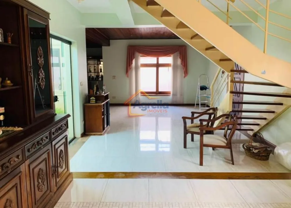 Casa, 3 quartos, 300 m² - Foto 2