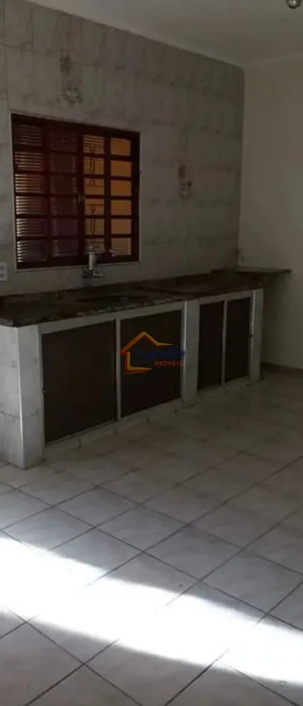 Casa, 3 quartos, 106 m² - Foto 2