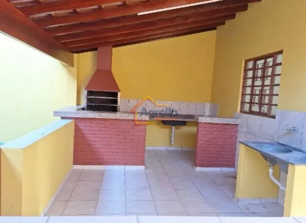 Casa, 3 quartos, 106 m² - Foto 1
