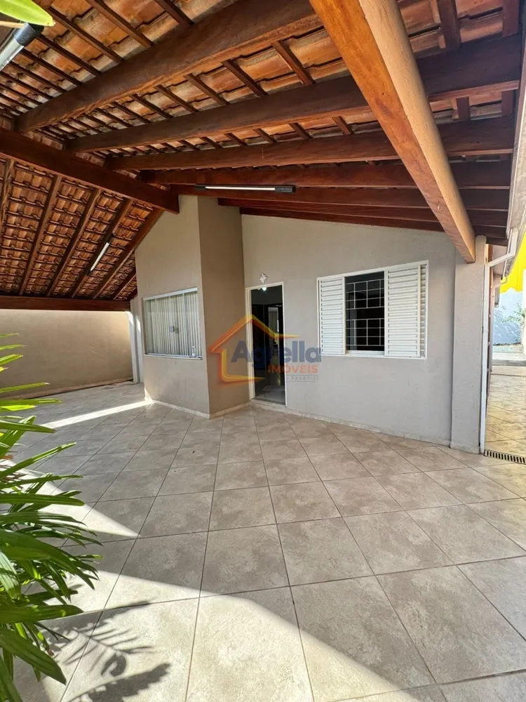 Casa, 3 quartos - Foto 1