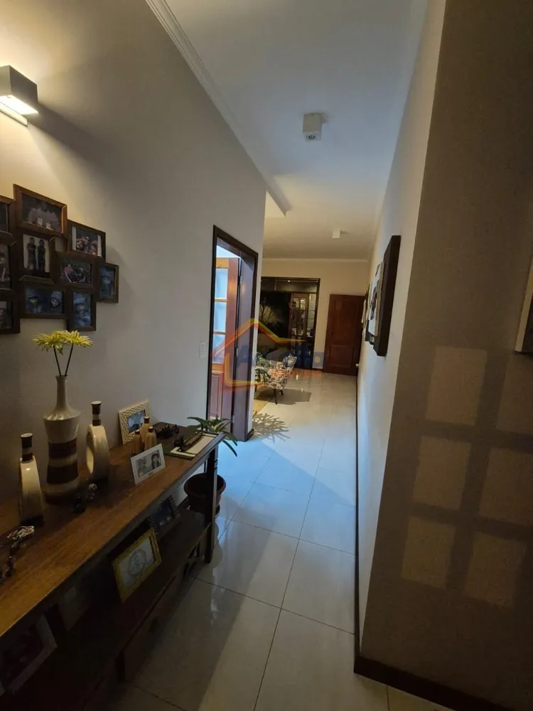 Casa, 3 quartos, 300 m² - Foto 3