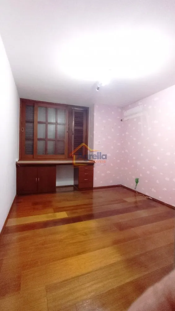 Casa, 3 quartos, 245 m² - Foto 5
