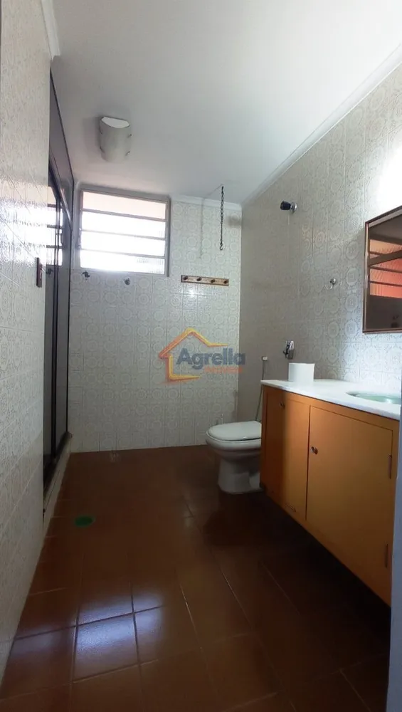 Casa, 3 quartos, 245 m² - Foto 4