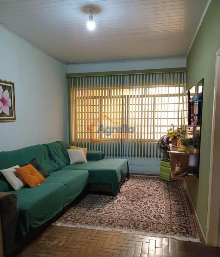 Casa, 3 quartos, 234 m² - Foto 1