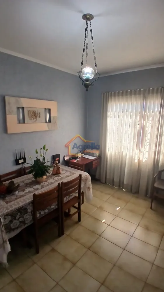 Casa, 3 quartos, 197 m² - Foto 2