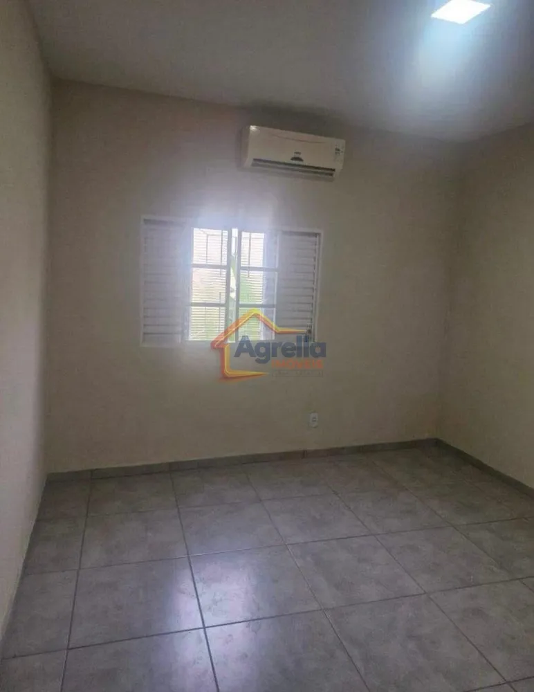 Casa, 2 quartos, 76 m² - Foto 1