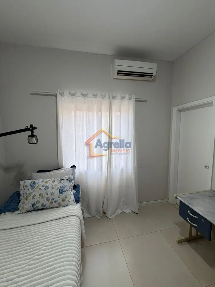 Casa, 3 quartos, 174 m² - Foto 4