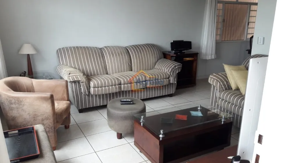 Casa, 3 quartos, 190 m² - Foto 3