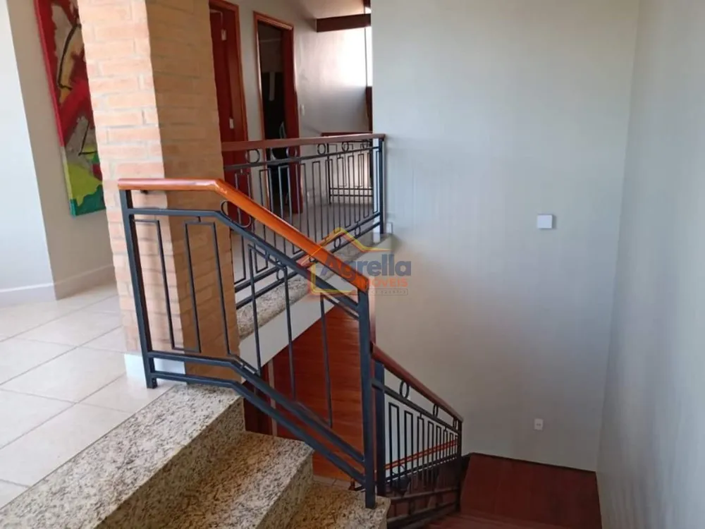 Casa, 4 quartos, 300 m² - Foto 4