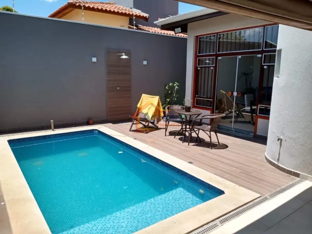 Casa, 4 quartos, 300 m² - Foto 1
