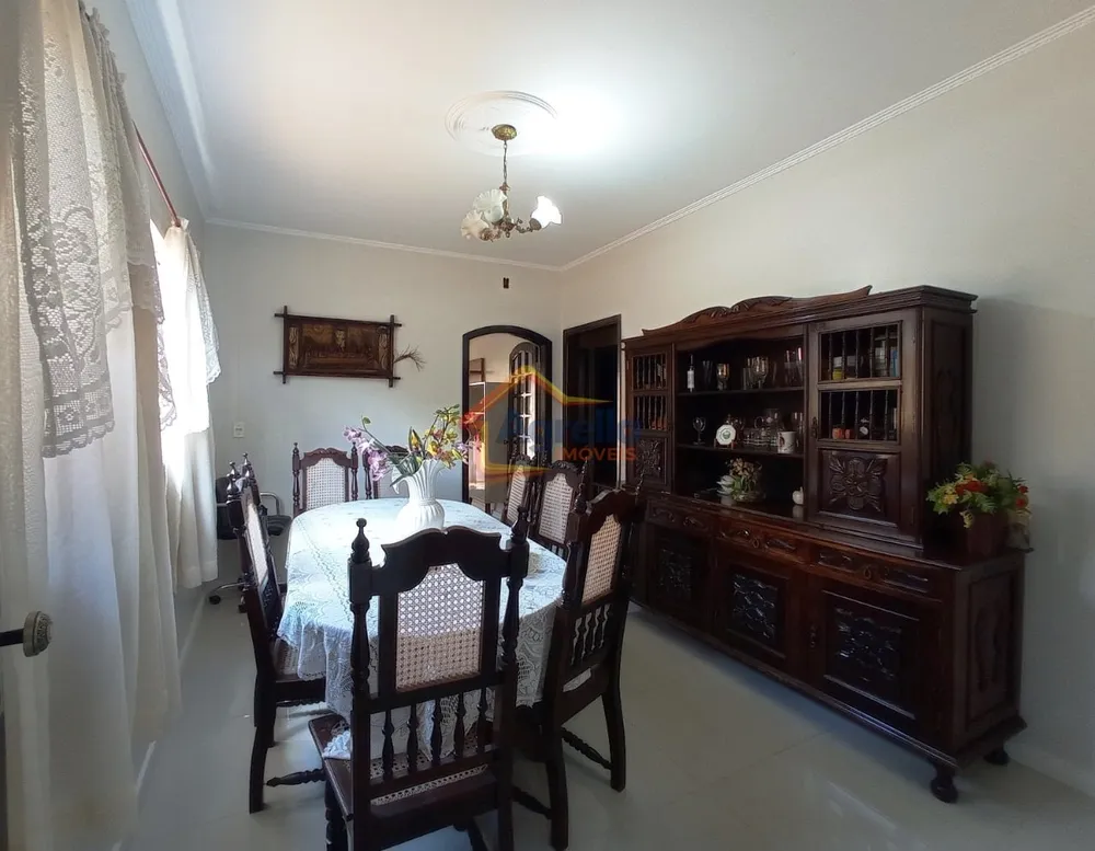 Casa, 4 quartos, 188 m² - Foto 4