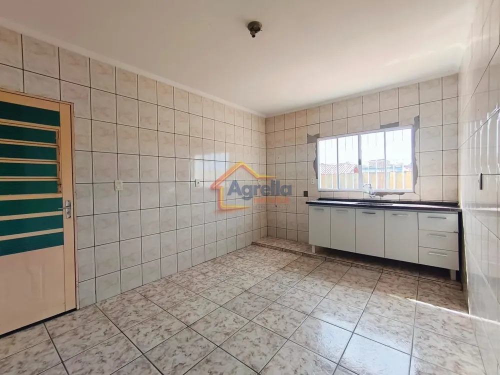 Casa, 2 quartos, 108 m² - Foto 2