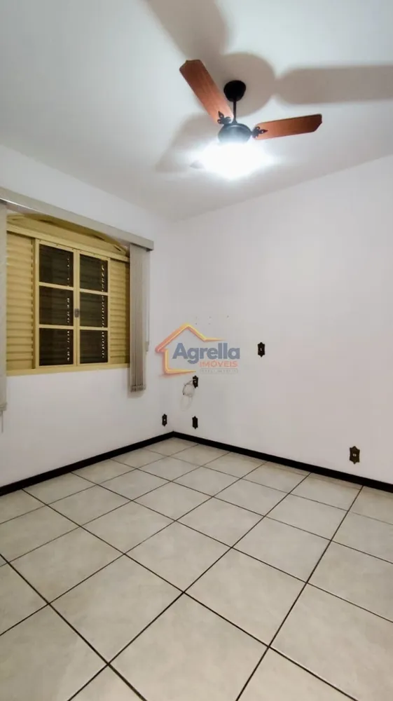 Casa, 4 quartos, 210 m² - Foto 6